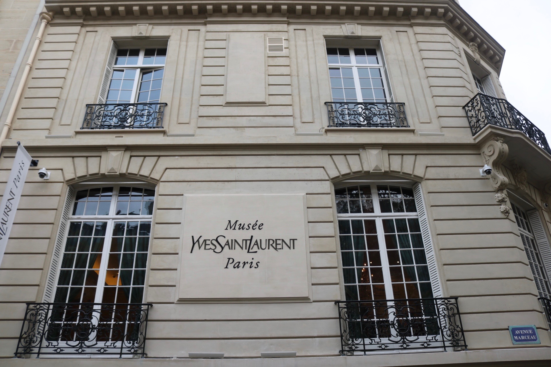 Yves Saint Laurent Museum Paris-Kasia Dietz - Love in the City of Light